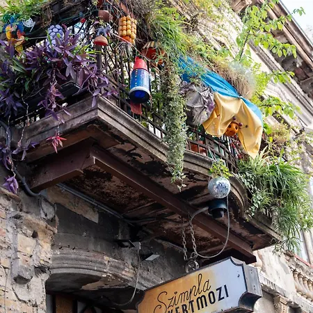 Vincent Budapest
